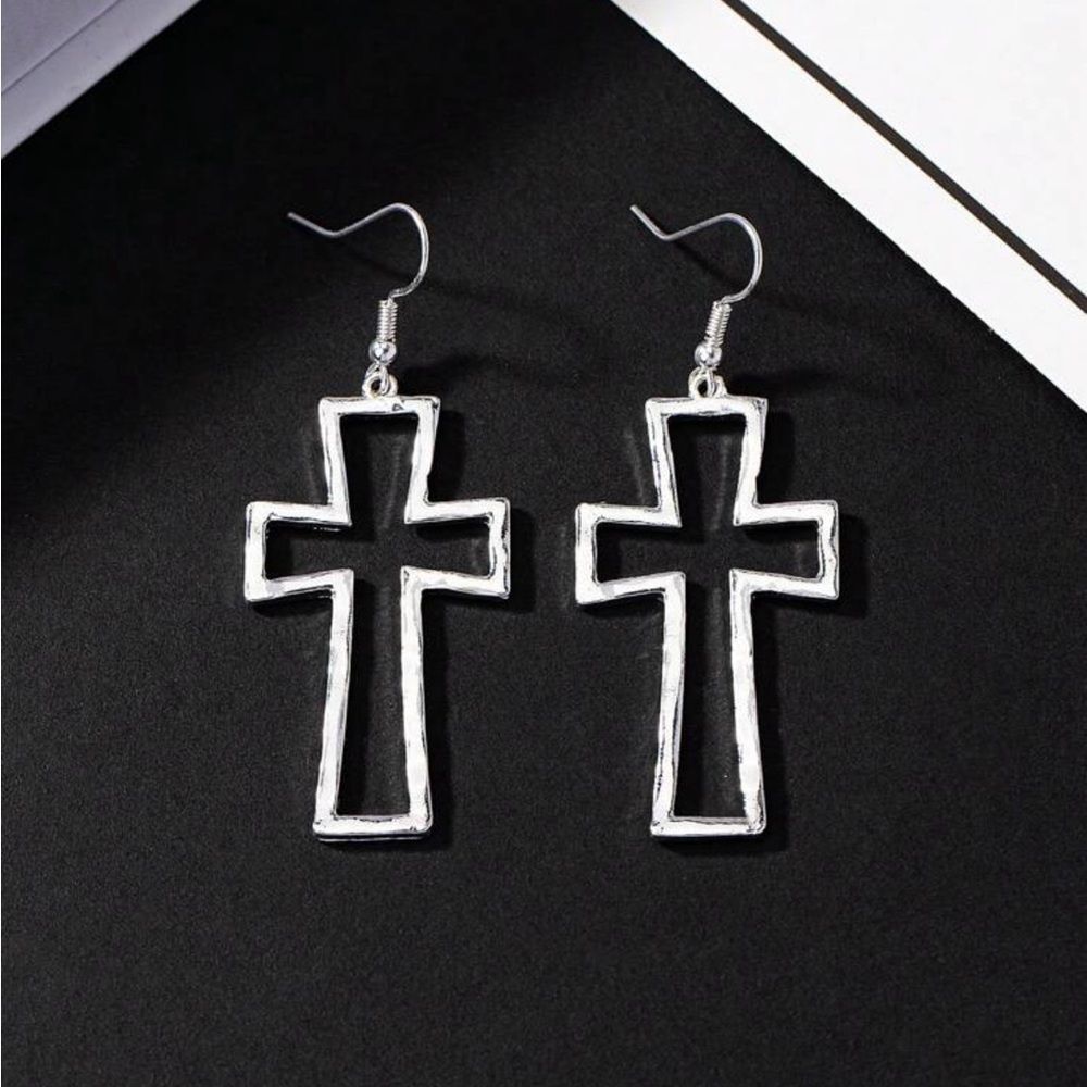 Hollow Out Cross Drop Zinc Alloy Earrings - Picture 4 of 9
